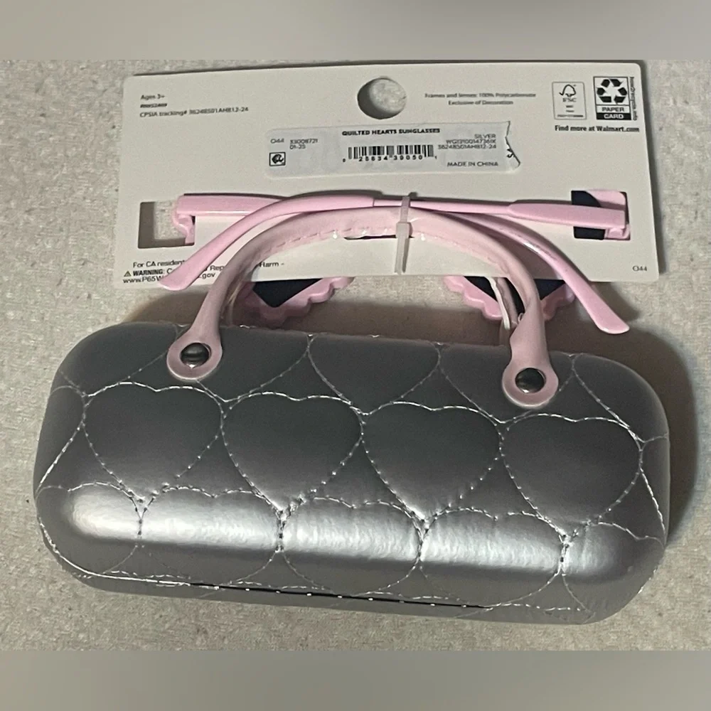 🔴 3/$12 Wonder‎ Nation Pink Heart Sunglasses with Silver Case!